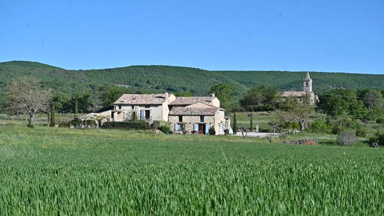 Mas De Chassole Les Gites De L'Aurore Ongles