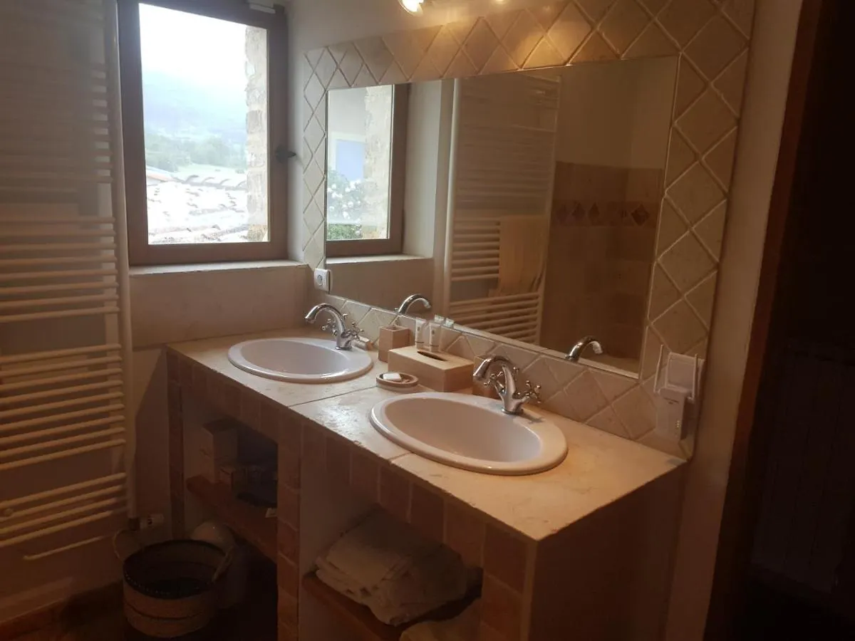 Mas De Chassole Les Gites De L'Aurore Ongles Holiday home